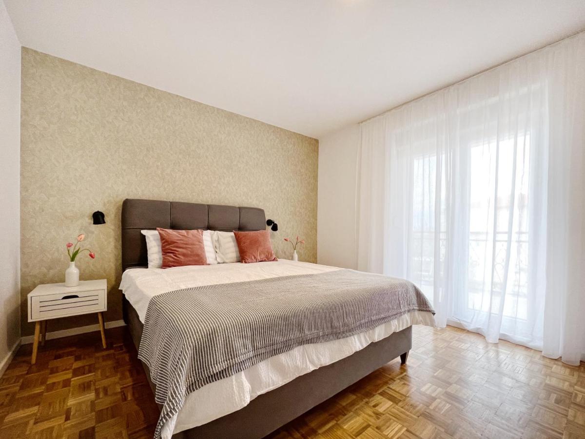Novigrad Istria Apartments Valerian מראה חיצוני תמונה