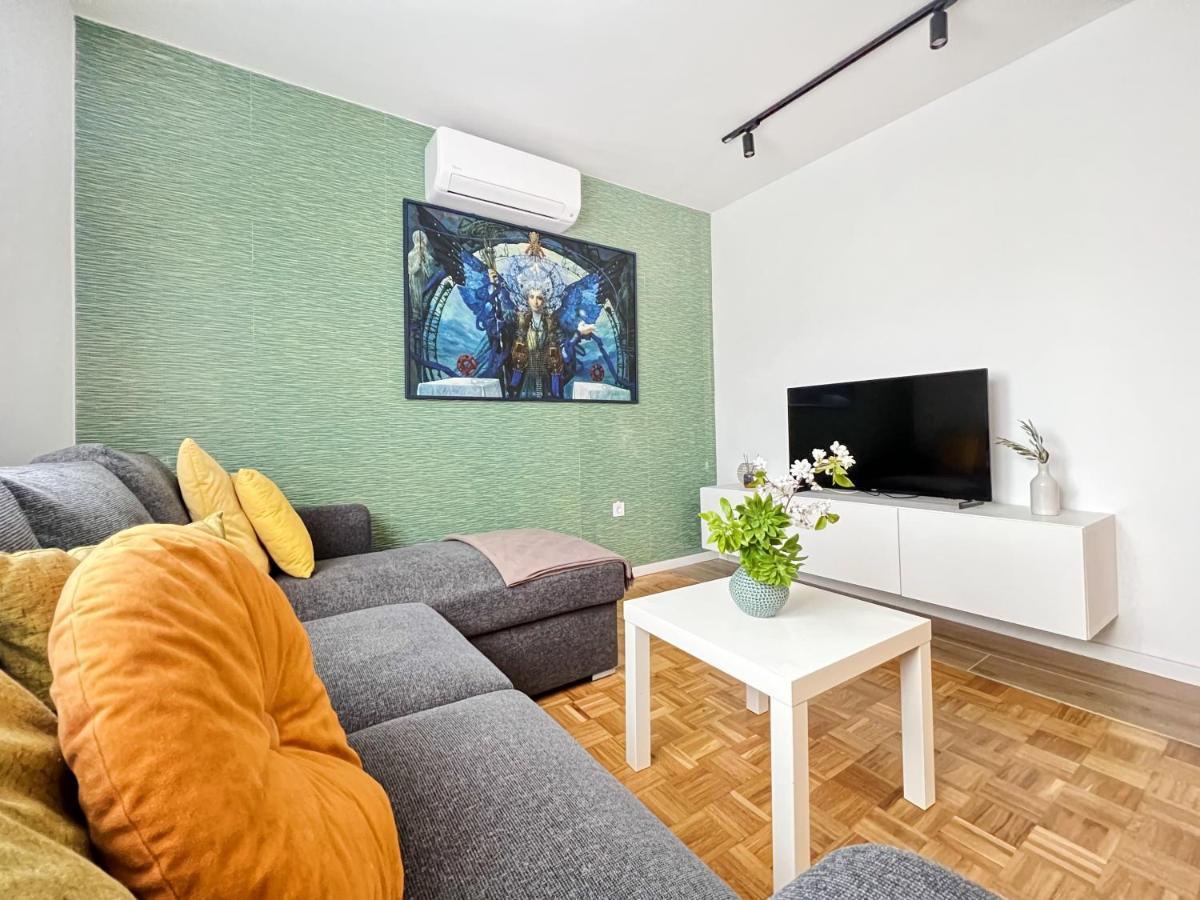 Novigrad Istria Apartments Valerian מראה חיצוני תמונה